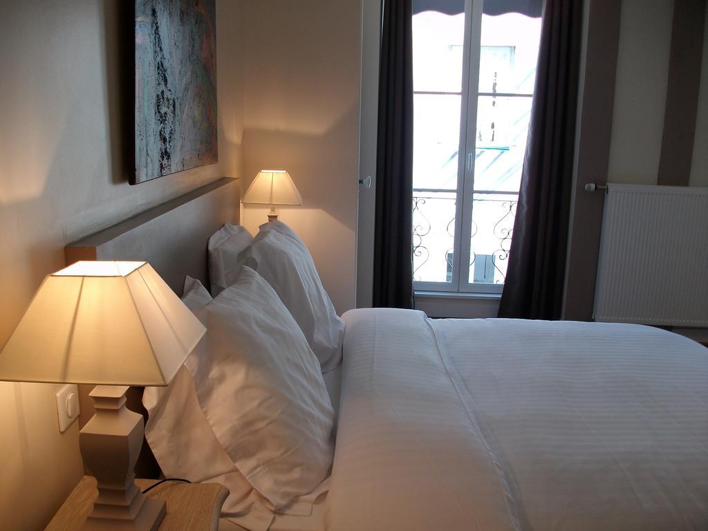 Hotel La Closeraie Сули-сюр-Лоар Стая снимка
